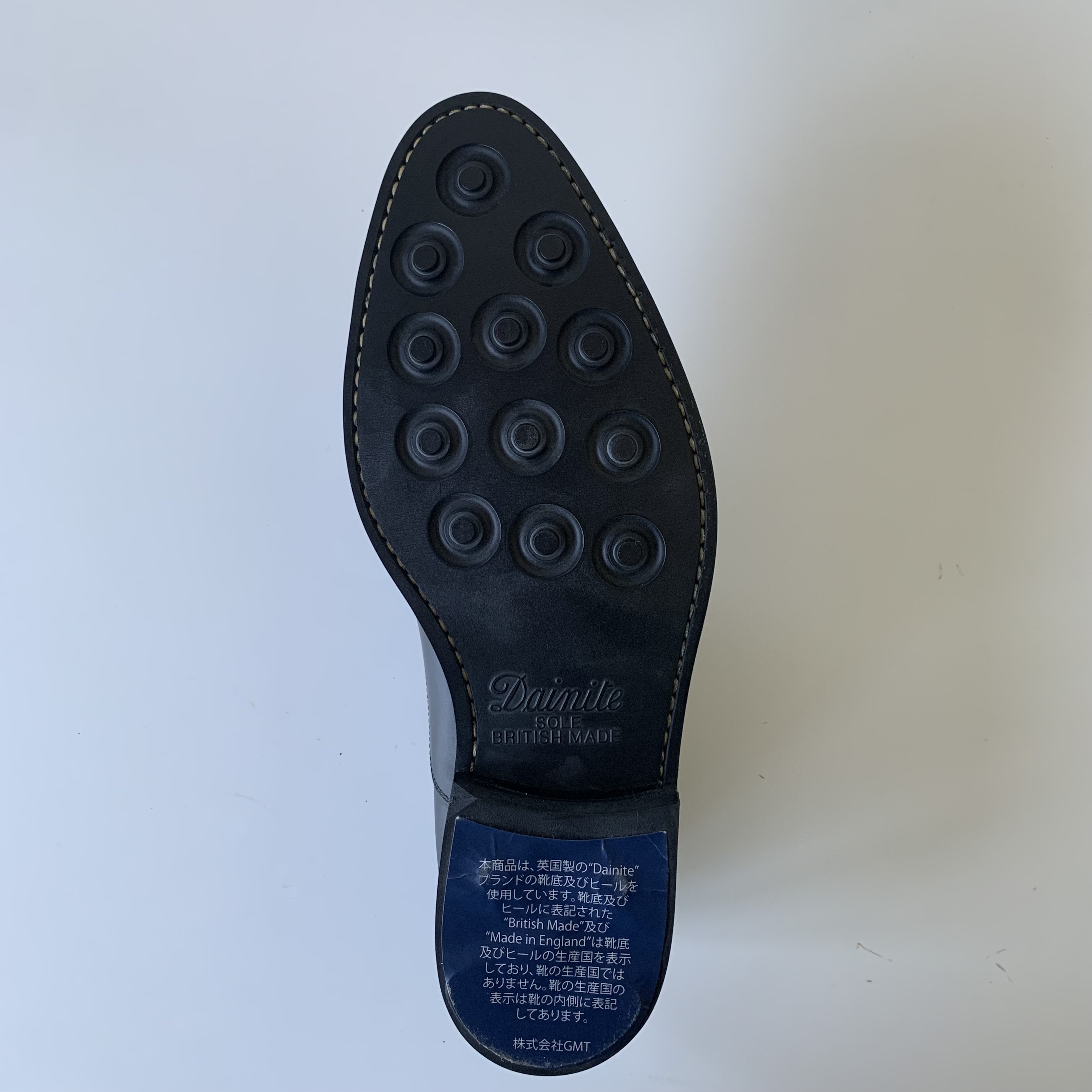 ストレートチップシューズ　ジャランスリウァヤ