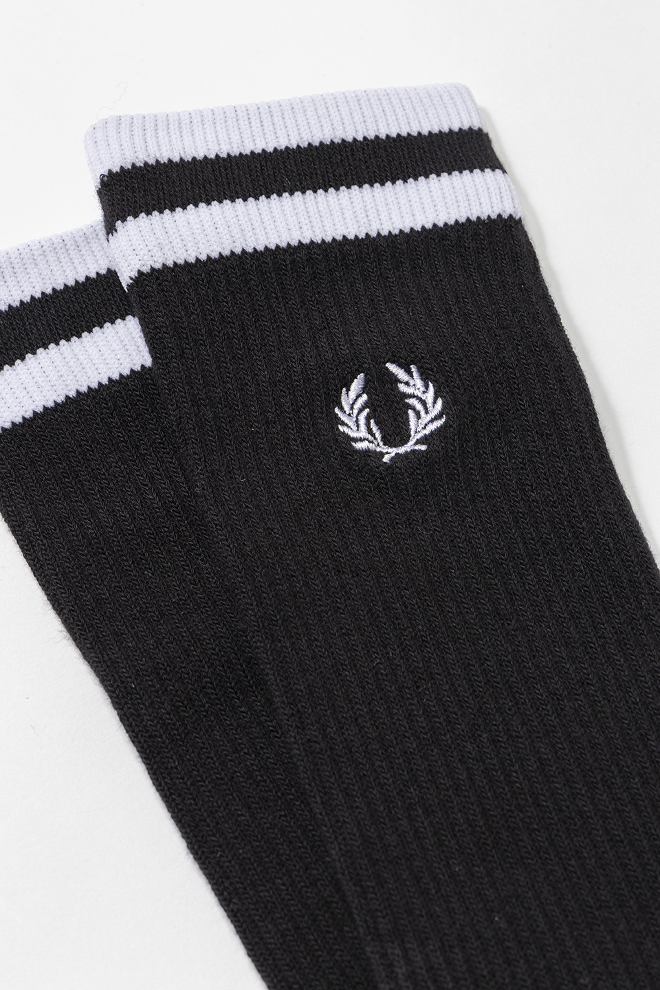 FRED PERRY  Tipped Sports Socks　F20010　843：BLACK