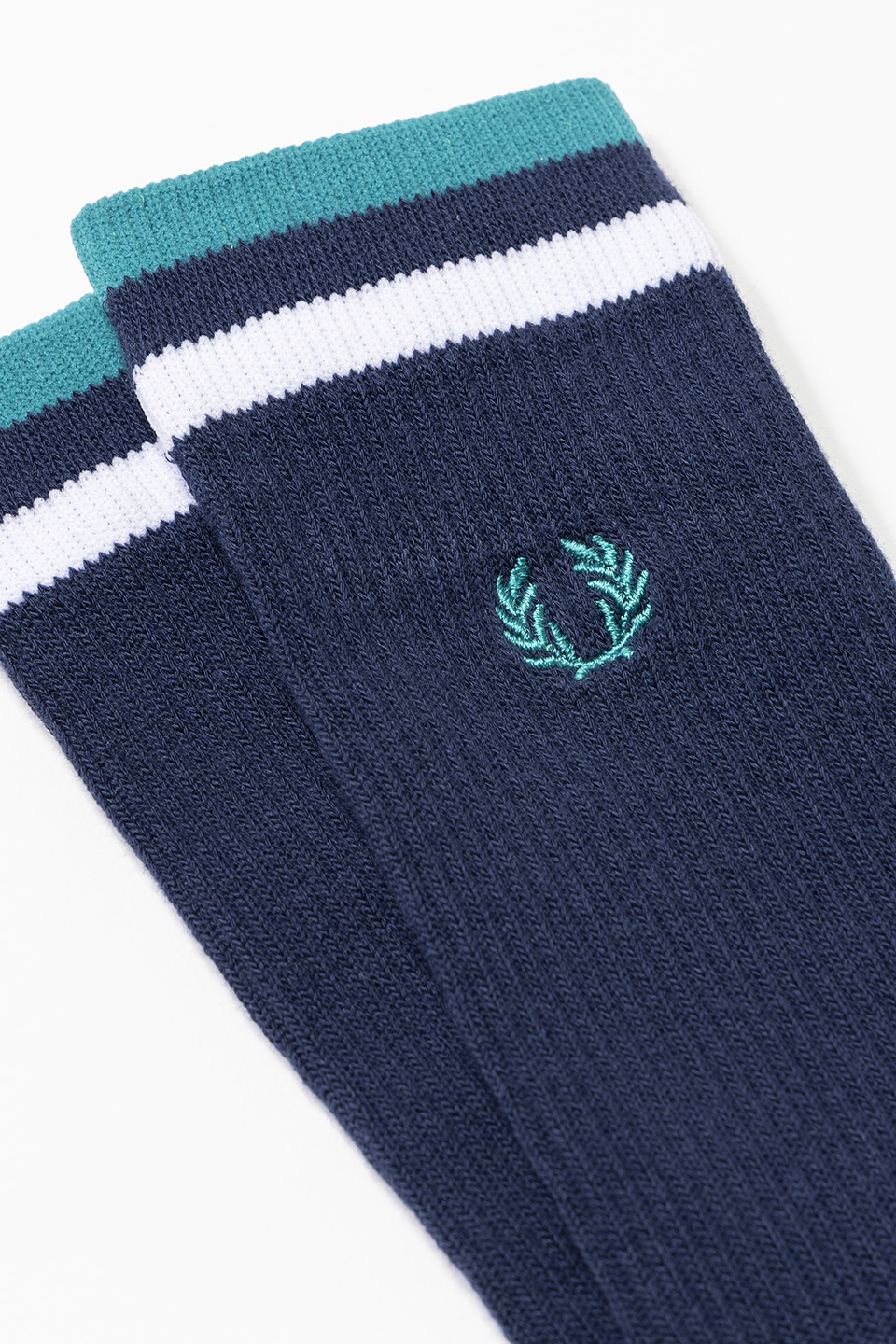 FRED PERRY  Tipped Sports Socks　F20010　86A：TENNIS BLUE