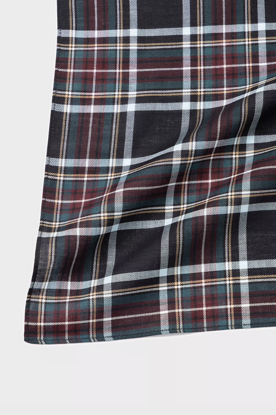 FRED PERRY　Handkerchief F20007　102：BLACK