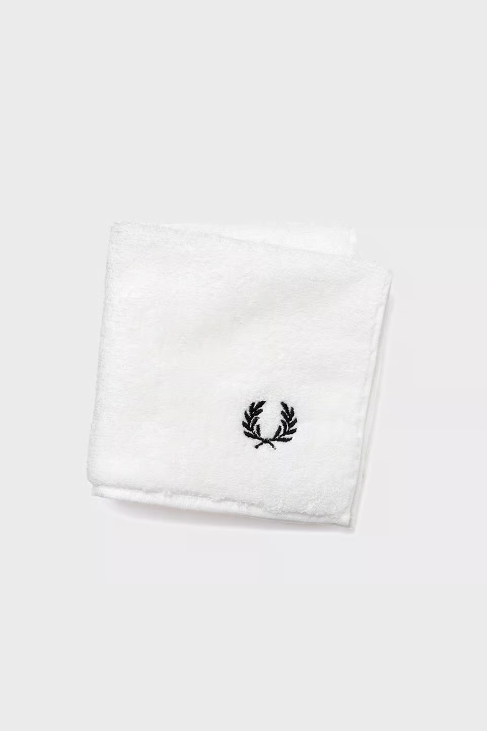 FRED PERRY　Towel Handkerchief F20008　100：SNOW WHITE