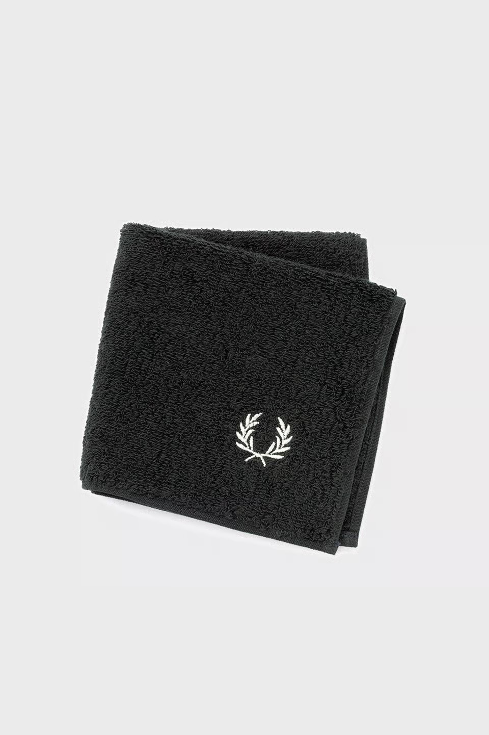 FRED PERRY Towel Handkerchief F20008 T50:NIGHT GREEN / SNOW WHITE