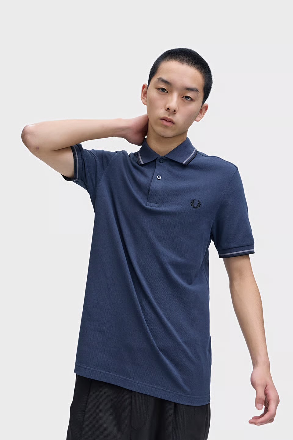 MENS/UNISEX The Fred Perry Shirt - M3600 M3600 01B:DARK AIRFORCE