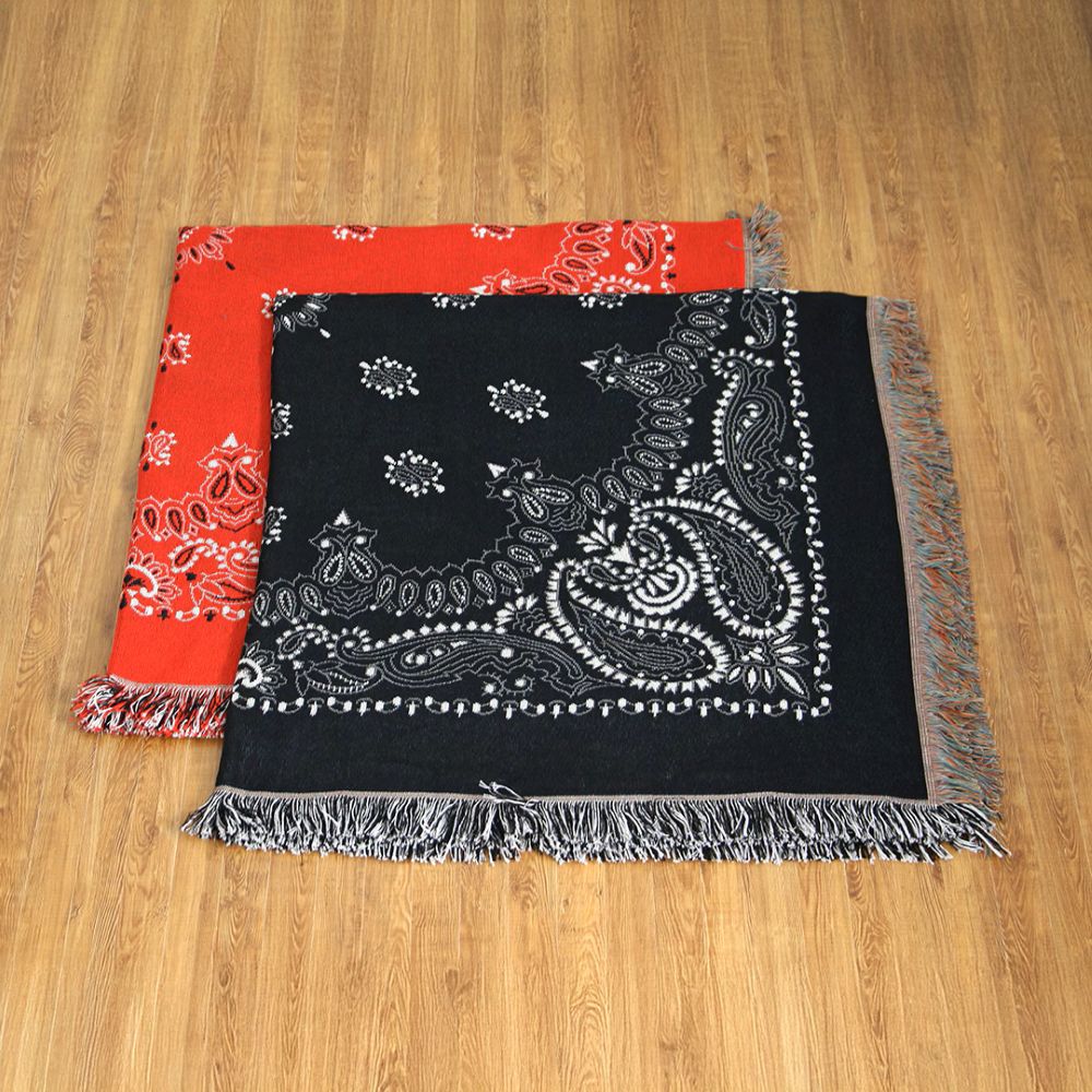 Bandana Throwket "Paisley / Red"